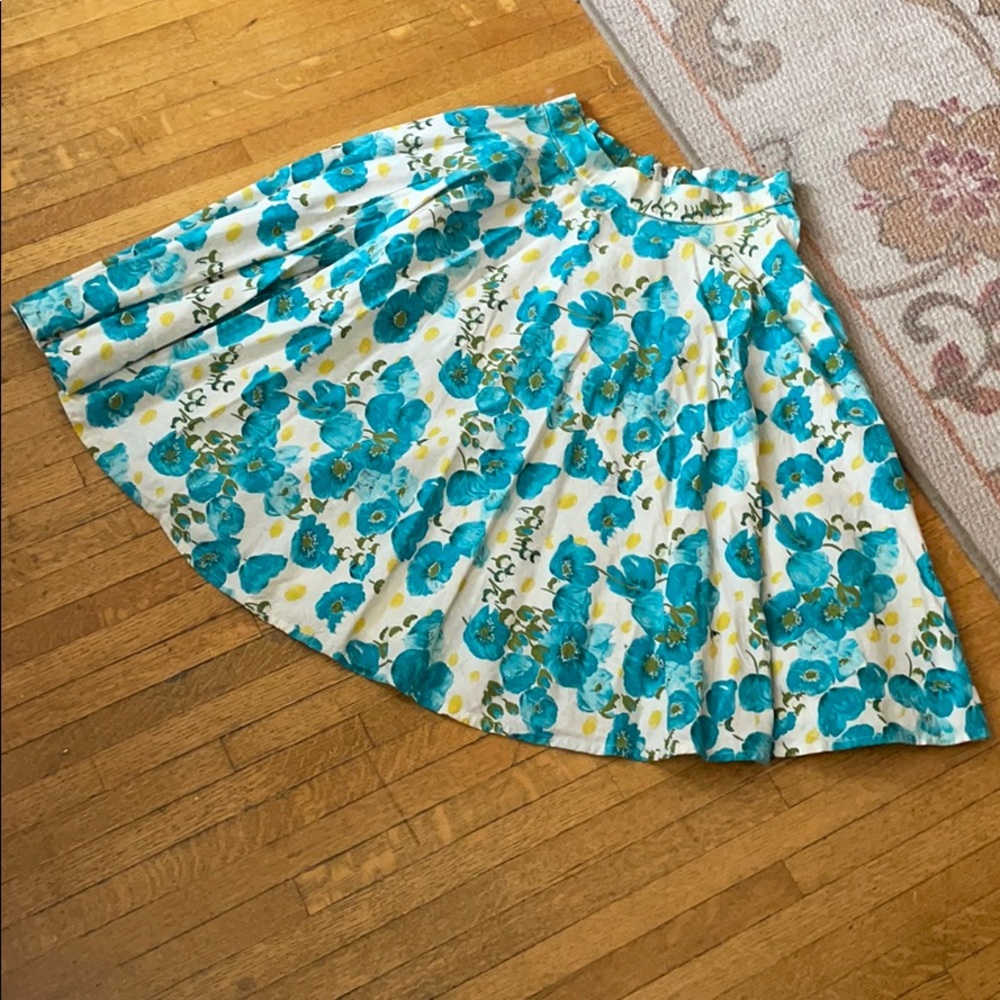 Vintage 1960’s White Cotton Floral Circle Skirt